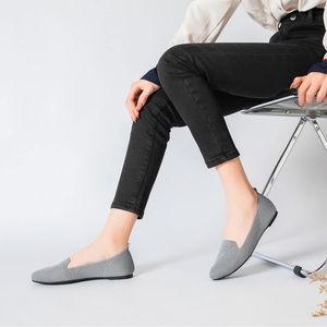 Veittes Women's Flat Shoes, Classic Pointy Toe Comfortable Soft Ballet Flats, 10